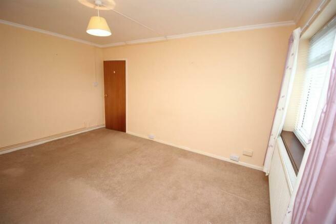 39 porset close bedroom 1.jpg