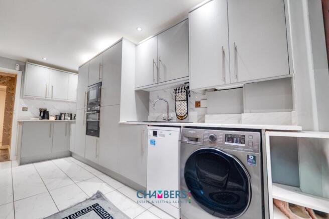12 Shenton Walk-10.jpg