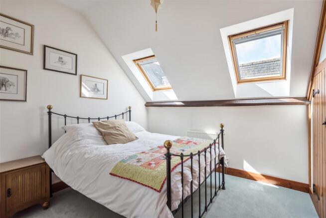 Bedroom 2.jpg