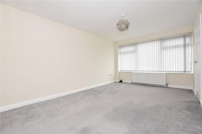 3 bed Link Detached House for sale Image 12
