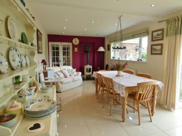Dining Kitchen