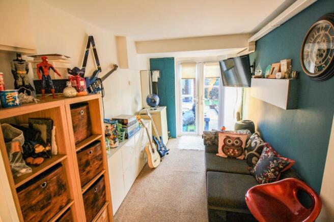 Photo 17