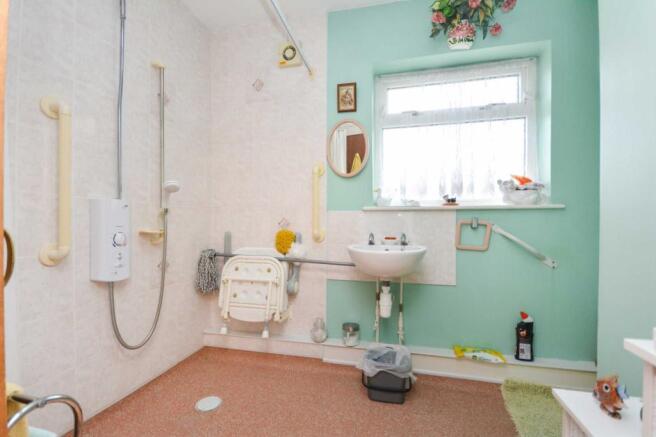 Photo 9