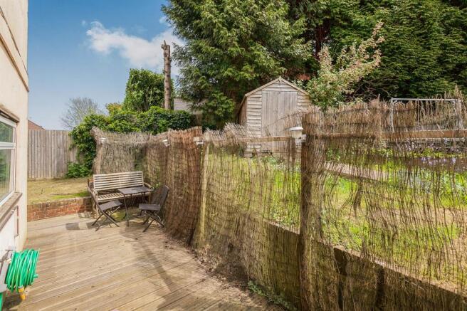 Side/ Rear Garden