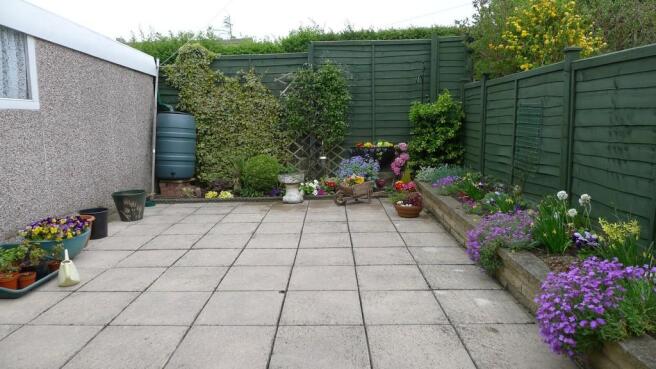Photo 10
