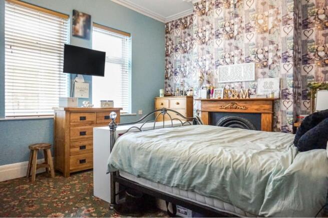 Reception/Bedroom