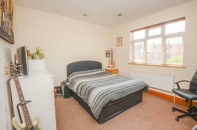 Bedroom 2.jpg