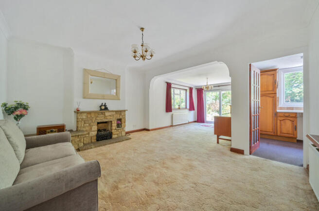 1296225-31-682499...