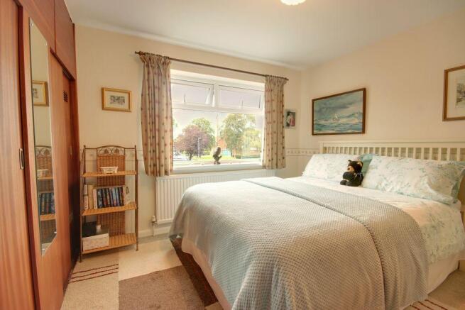 Bedroom 2 (Double)