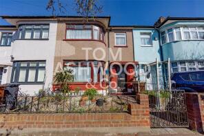 35, Edgefield Avenue, Barking IG11 9JL