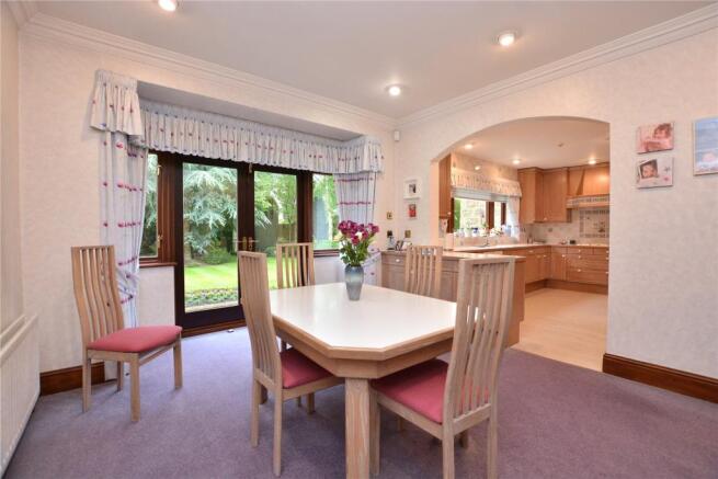 Breakfast Room