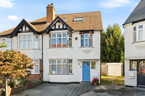 Heddon Close, Isleworth, TW7