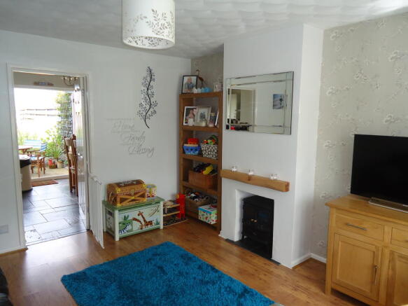 Photo 2