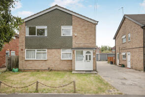 3a, Cedar Avenue, Ruislip HA4 6UJ
