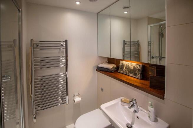 Ensuite.jpg