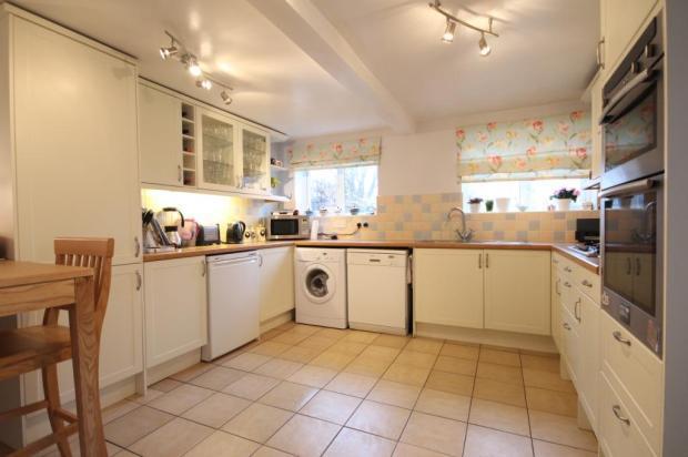 Kitchen/Breakfast Rm