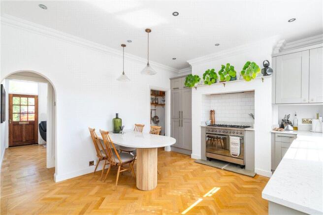 2 bed Terraced for sale Image 6