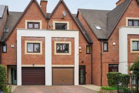 Darley Avenue, Chorlton