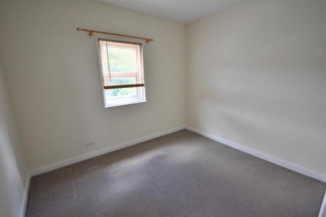 Bedroom 2.JPG