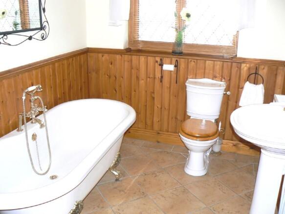 Photo 10