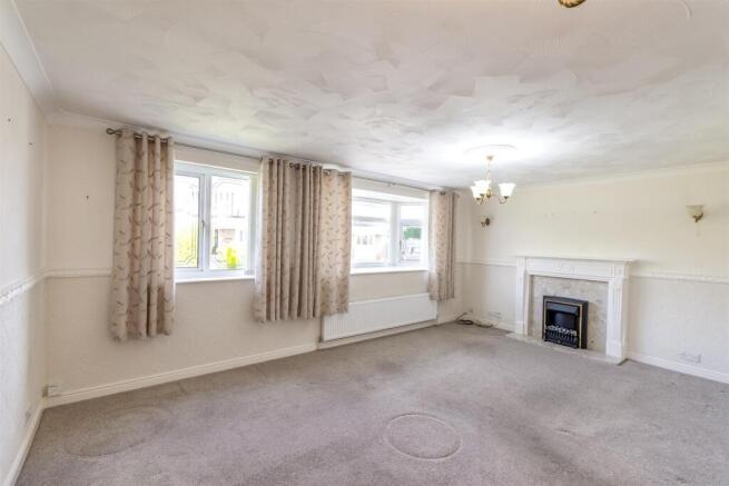 Open Plan Living and Dining Room