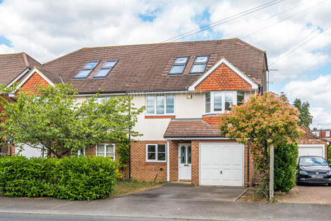 Grange Road, New Haw, KT15