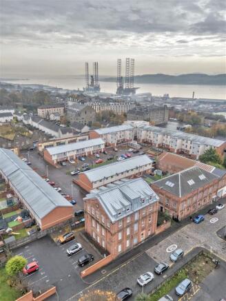 29 Kemback Street Dundee-5.JPG
