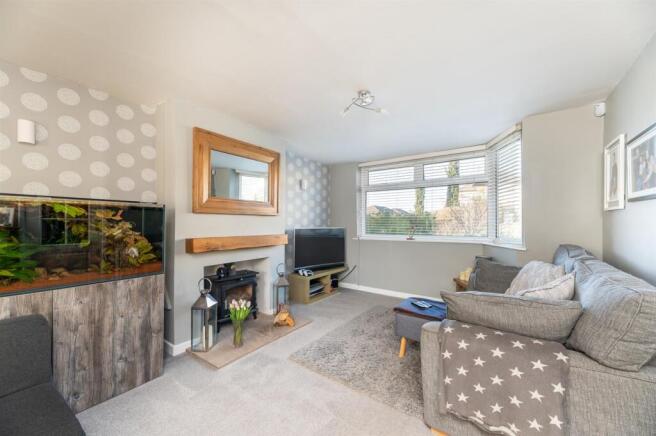 3 bed Semi-Detached for sale Image 7