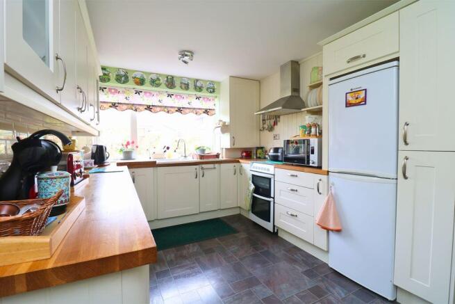 Broadmeadow, Aldridge photo 4