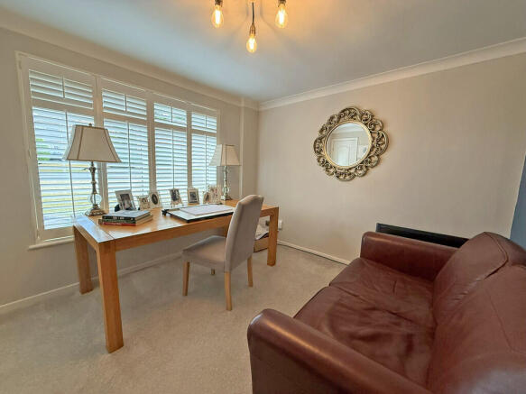 3 bed Detached for sale Image 8