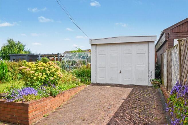 3 bed Semi-Detached for sale Image 11