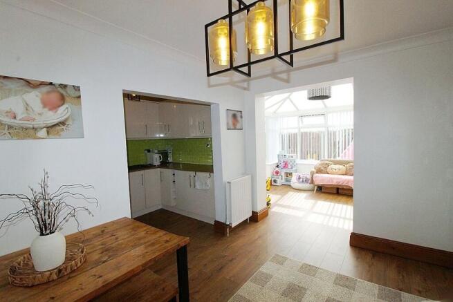 3 bed Semi-Detached for sale Image 12