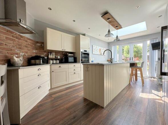 Kitchen/Breakfast Room