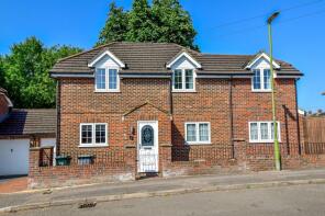 76, Oak Green, Abbots Langley WD5 0RJ