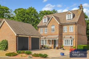 7, Priest Osiers, Broxbourne EN10 7FD