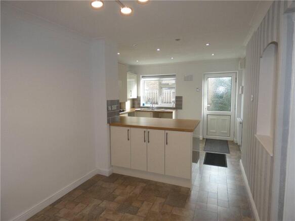 Kitchen/Dining Area