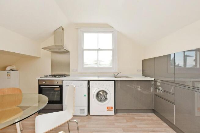 20 Clarkehouse - kitchen pic 3.jpeg