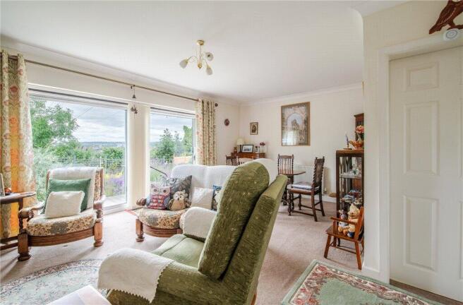 2 bed Bungalow for sale Image 9
