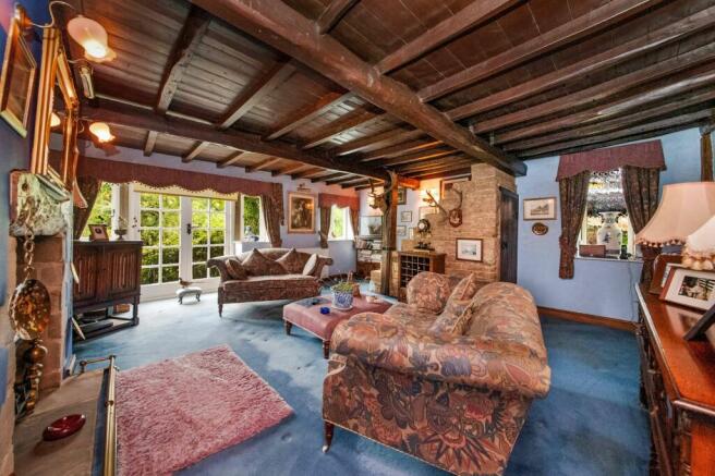 SITTING ROOM