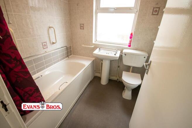 DOWNSTAIRS BATHROOM