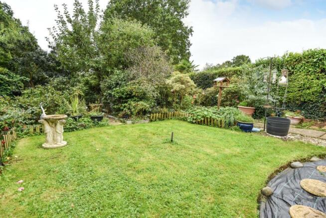 A REAR GARDEN 2.jpg