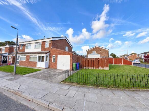 3-bed semi-detached on Fulwood Drive, Liverpool, Merseyside, L17, £270,000