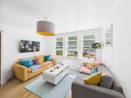 Flat 25, Gray Court, Bridgeman Drive, Windsor SL4 3SW