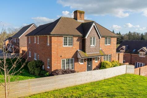 Hurstfield Crescent, Haywards Heath, RH17