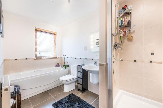 En-suite Bathroom