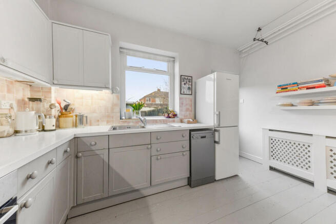 2 bed Terraced for sale Image 7