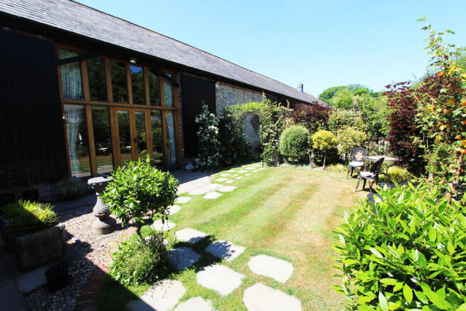 Photo 20