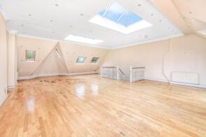 14, Compayne Gardens, London NW6 3DH