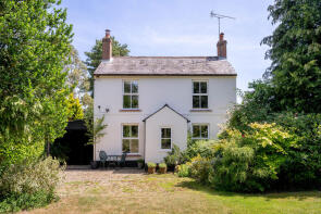 Monument House, Broom Green, Dereham NR20 5EW