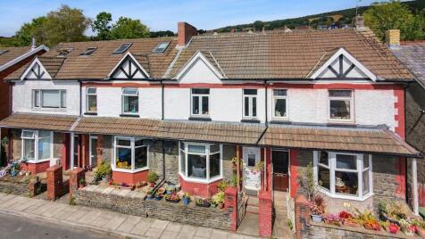 Wyndham Street, Machen, CF83